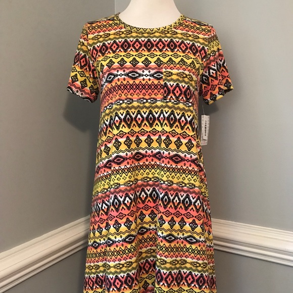 LuLaRoe Carly - Picture 1 of 2
